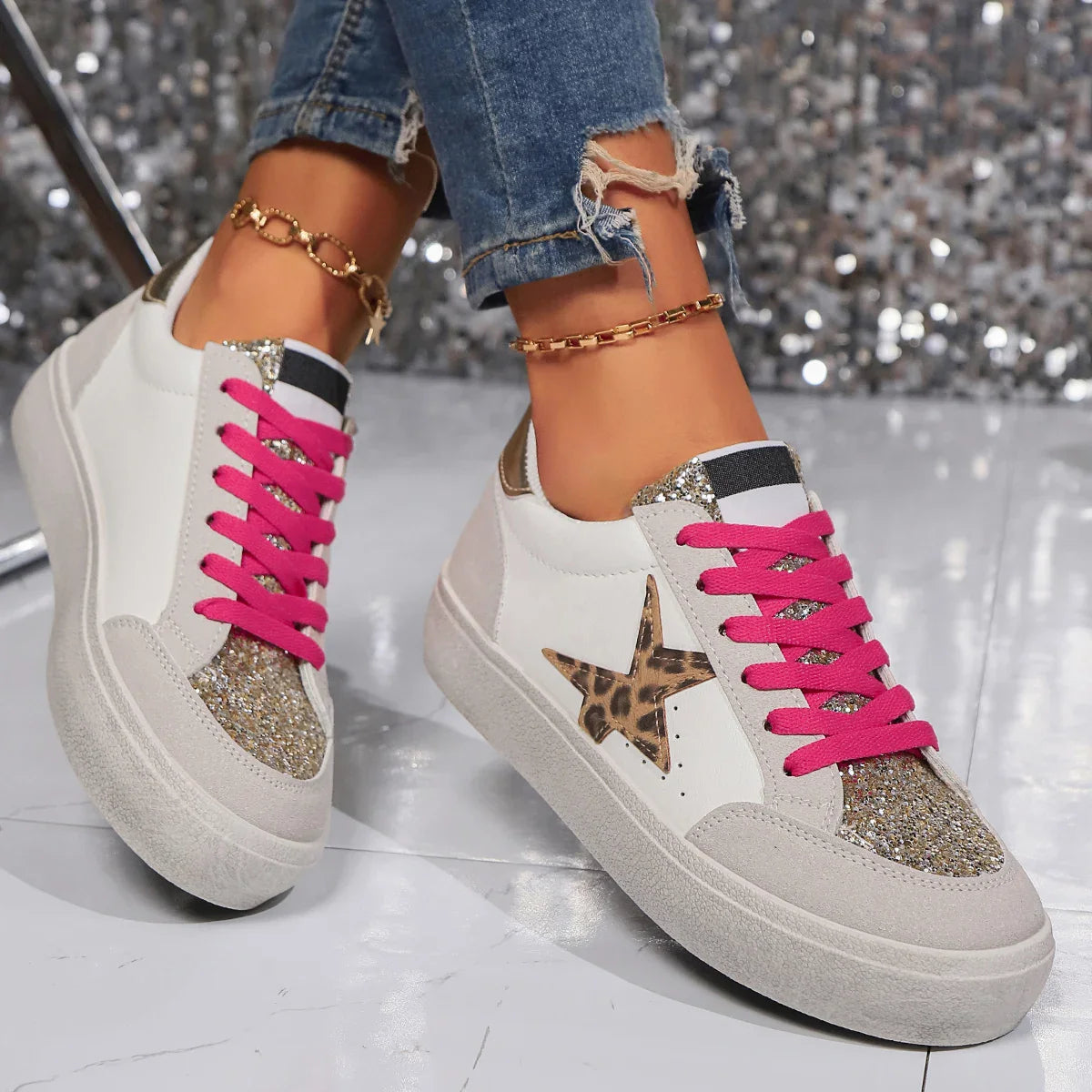 Dames Sneakers met Luipaardprint – Trendy Mode Sneakers met Glitters en Roze Accenten
